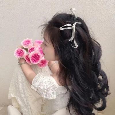 校园实拍：某影帝之子恋爱脑怒怼网友，学校展开调查